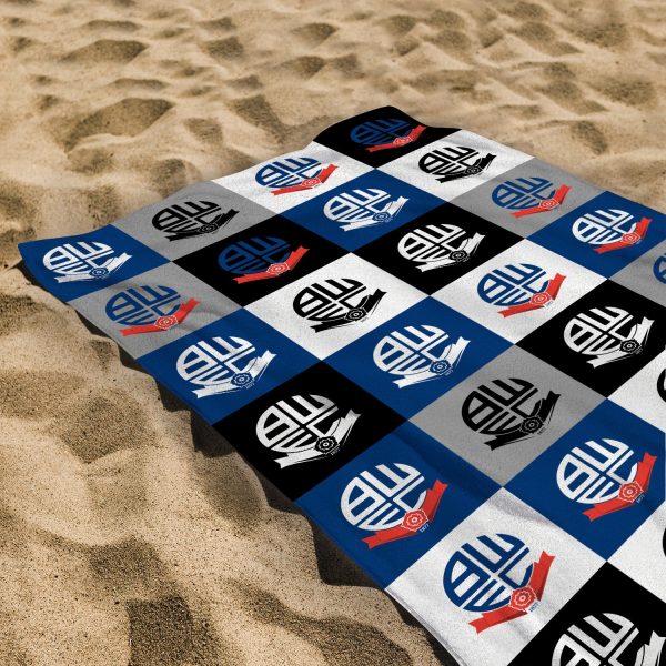 Bolton Wanderers Chequered - Personalised Beach Lightweight, Microfibre Towel - 150cm x 75cm - Officially Licenced For Sale