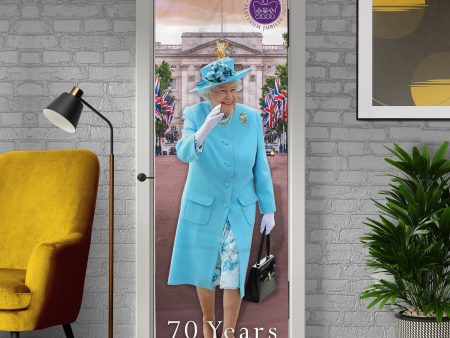 Platinum Jubilee Queen Waving - Door Banner Online now